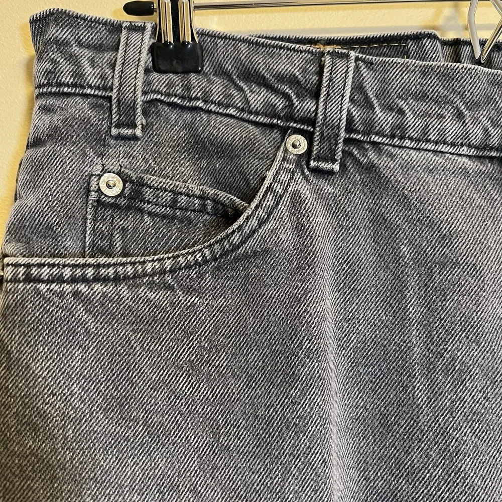 Levis inside tag